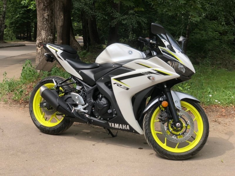 Yamaha r3