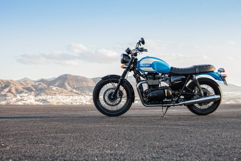 Триумф Bonneville