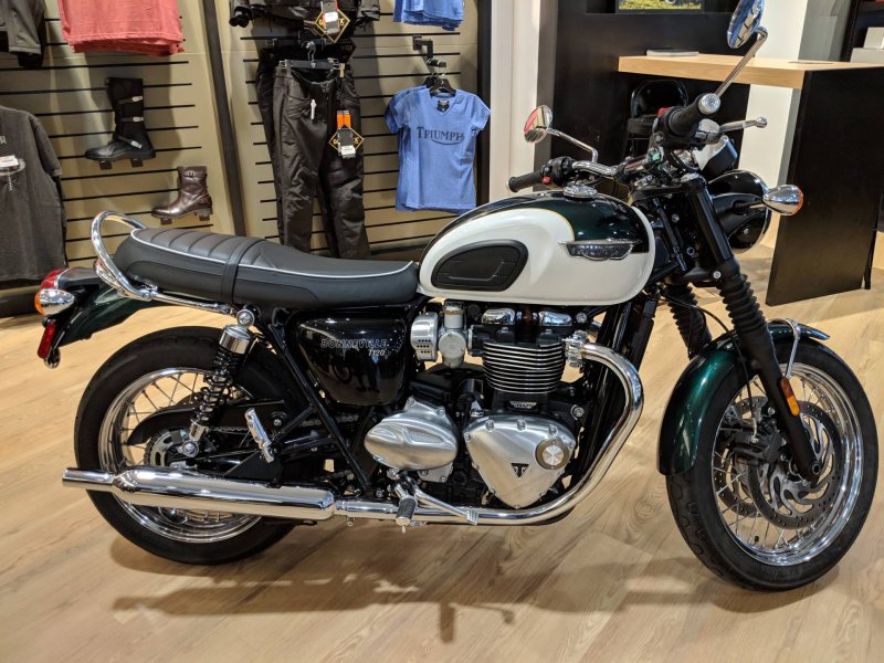 Мотоцикл Triumph Bonneville t120