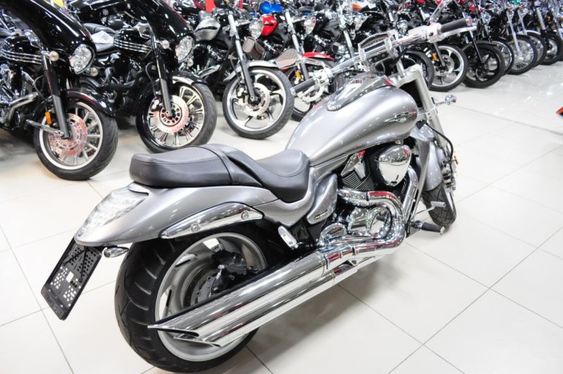 Suzuki Boulevard vzr1800