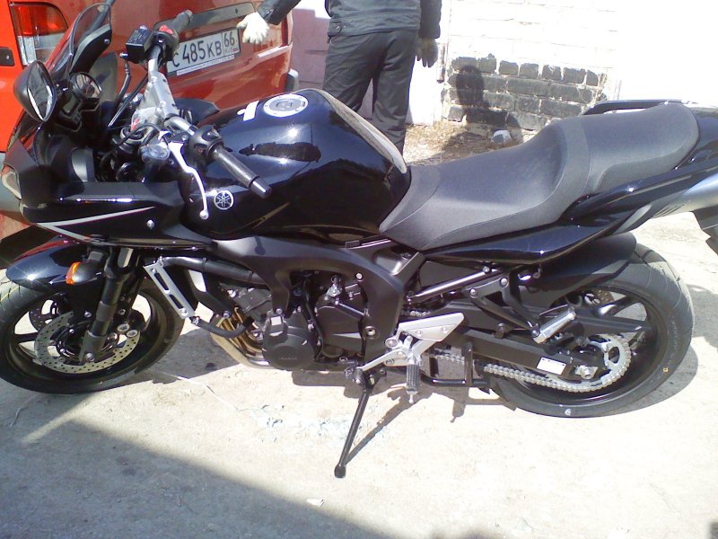 Yamaha FZ 600 кубов