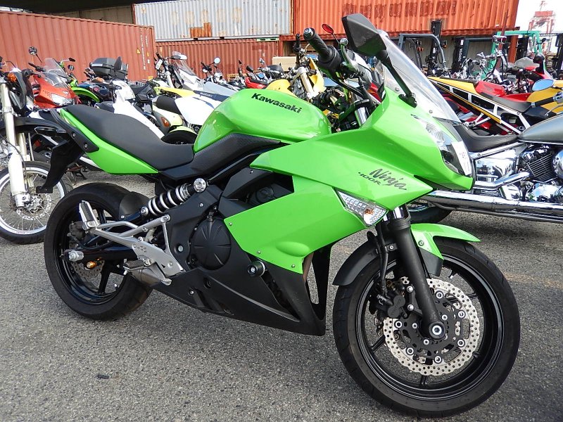 Мотоцикл Kawasaki Ninja 400 r