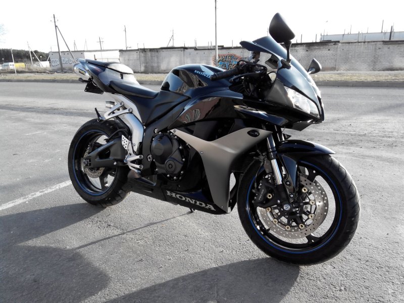 Suzuki GSX-R 750 k8