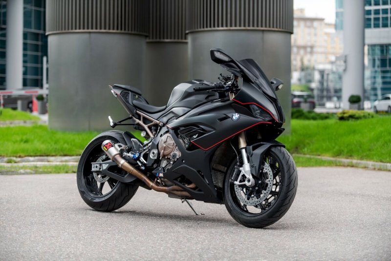 BMW s1000rr черный