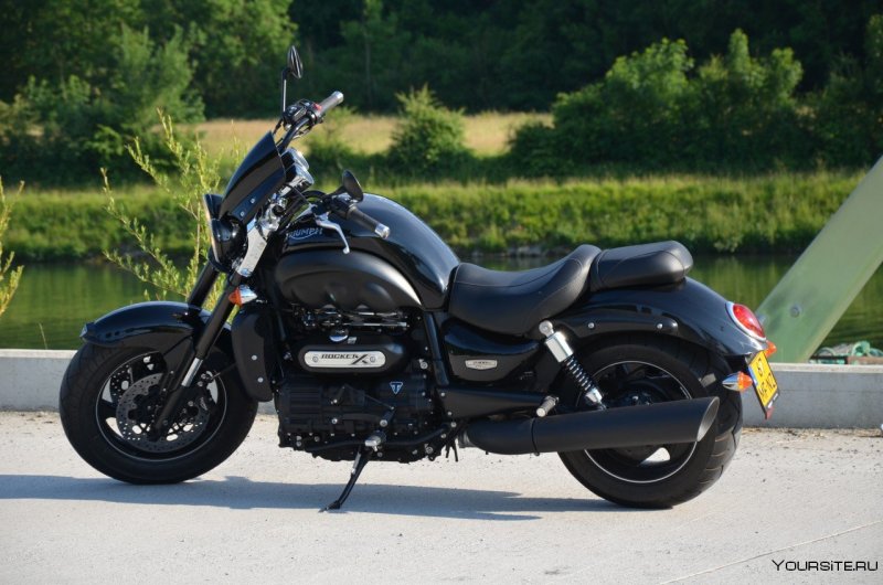 Triumph Rocket x