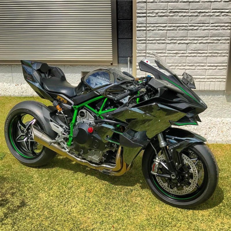 Kawasaki Ninja h2r 2021