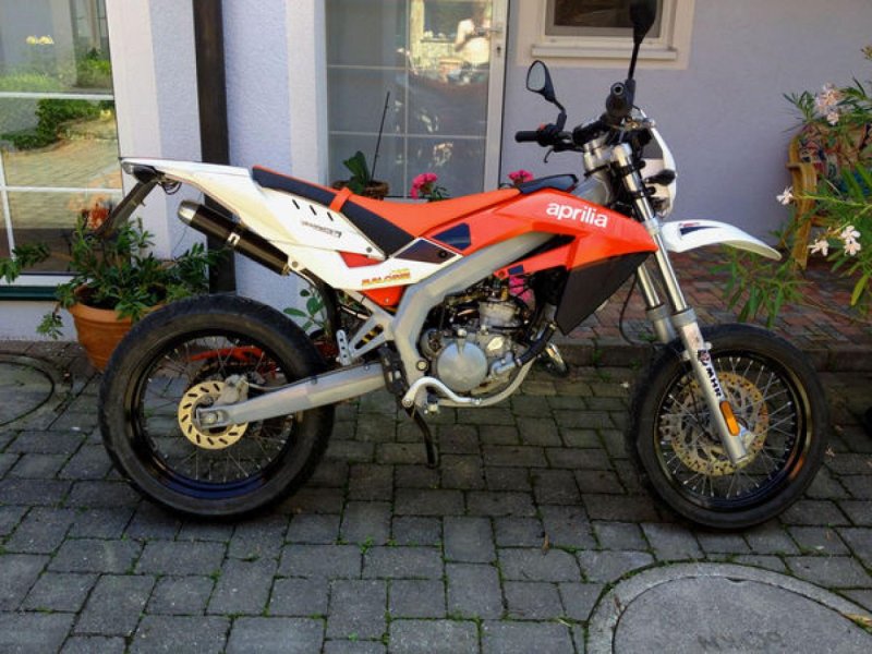 Aprilia RX 50 2010