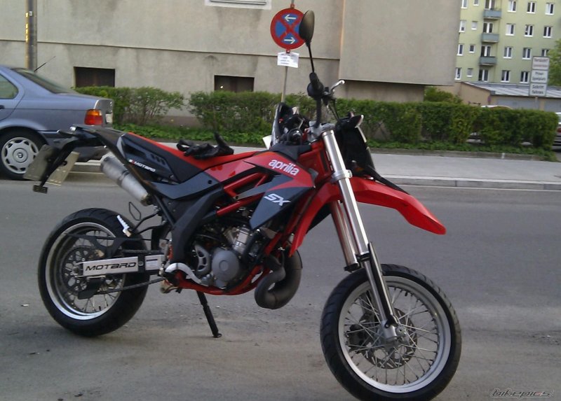 Априлия SX 125 2008