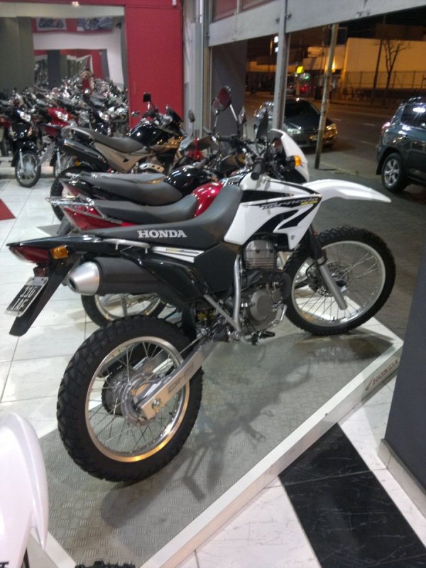 Honda XR 250 Торнадо