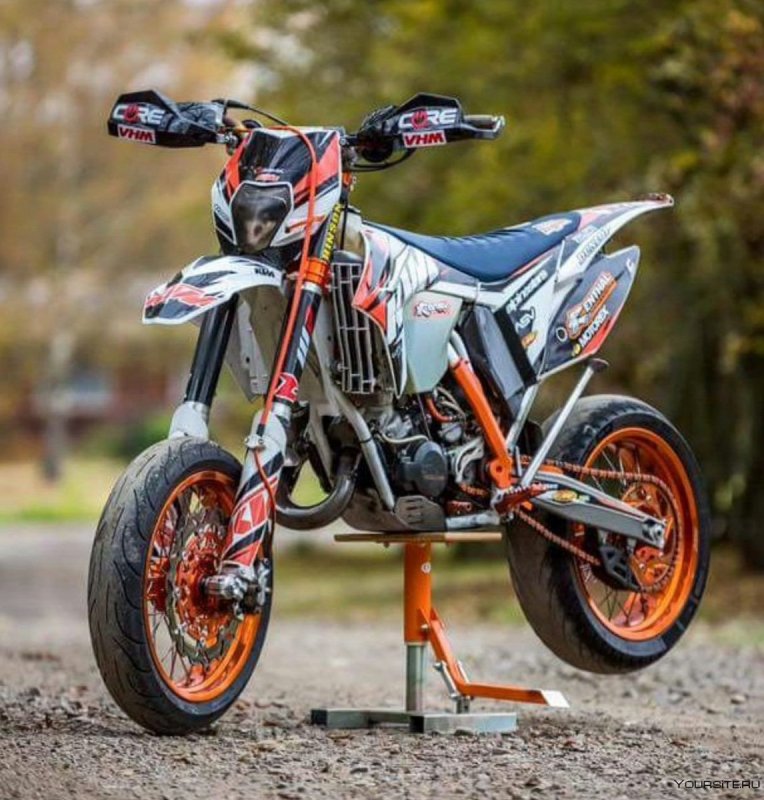 KTM 125 супермото