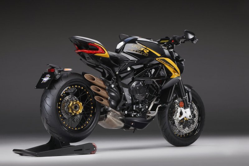 Мотоцикл MV Agusta brutale 800 Dragster RR