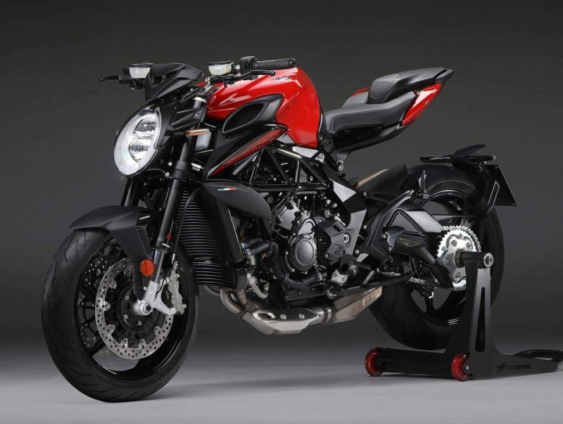 Мотоцикл Agusta brutale