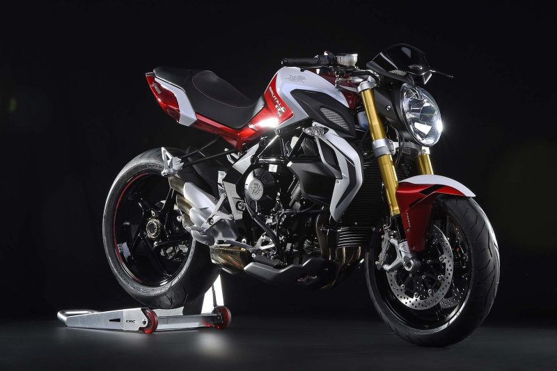 Мото MV Agusta 800 brutale