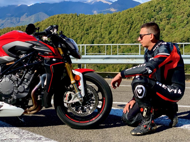 MW Agusta brutale 1000rr