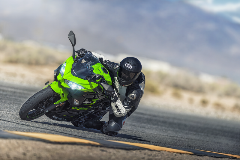 Мотоцикл Kawasaki Ninja 400