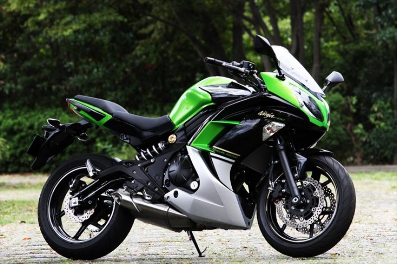 Мотоцикл Kawasaki Ninja 400