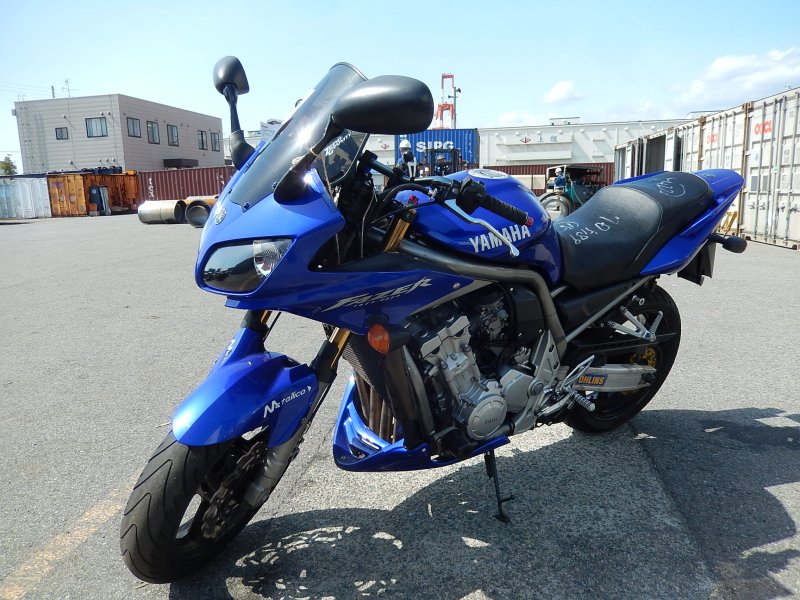Мотоцикл Yamaha fzs1000