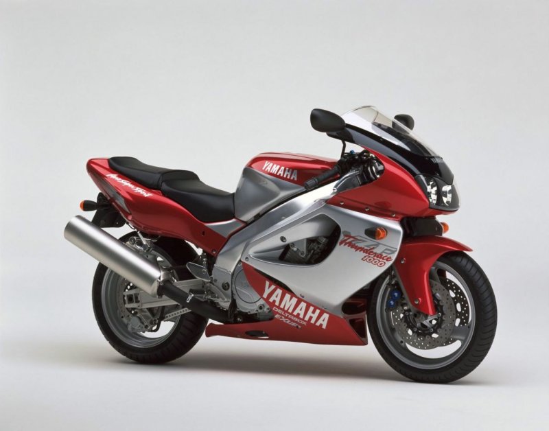 Yamaha YZF 1000r
