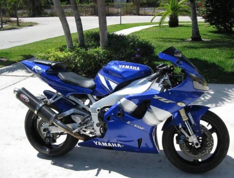 Yamaha YZF r1 2000