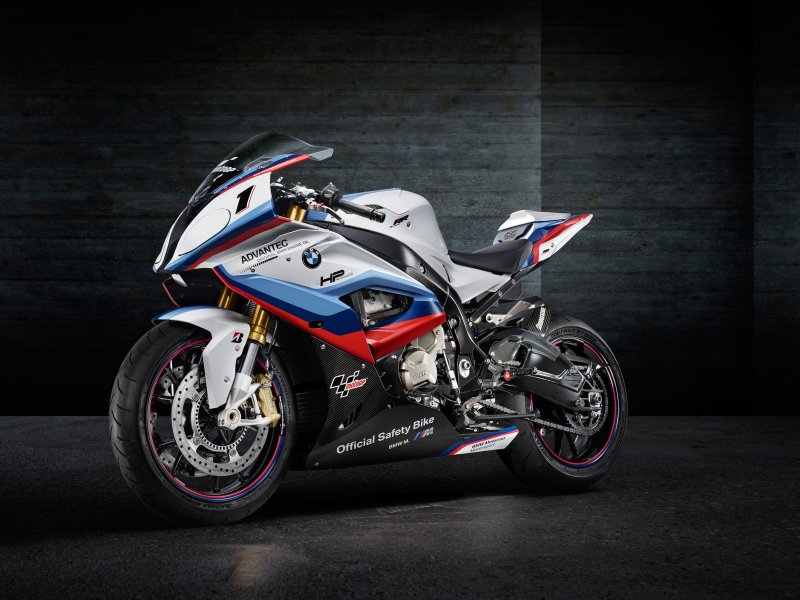 Спортбайк БМВ s1000rr