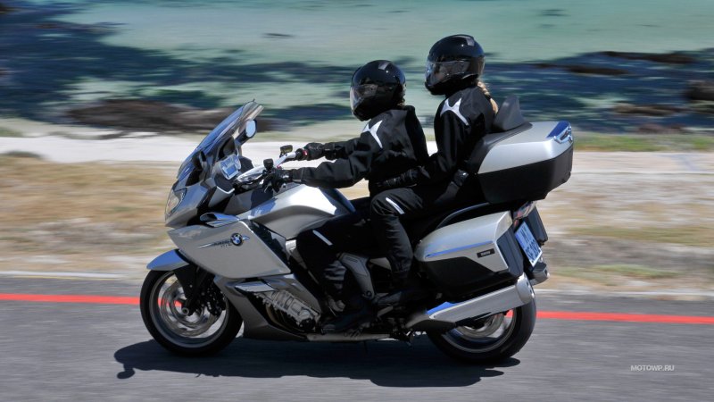 BMW k1600gtl с пассажиром