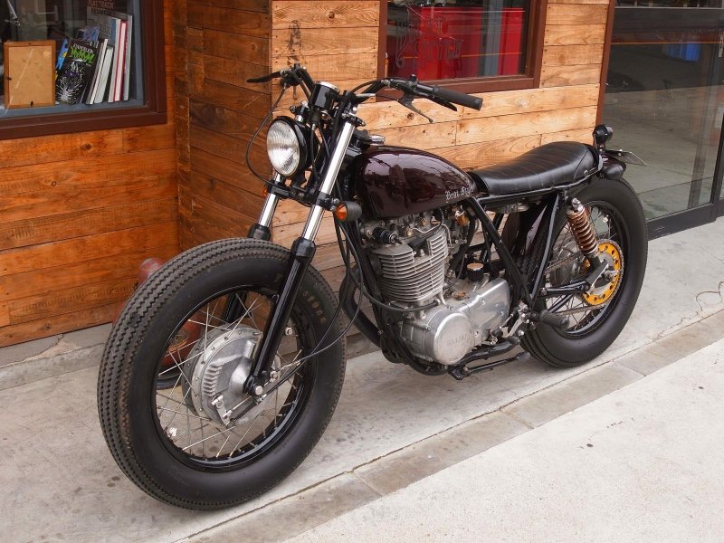 Мотоцикл brat Style
