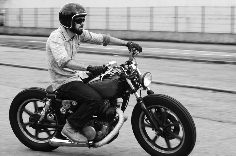 Шлем в стиль боббер