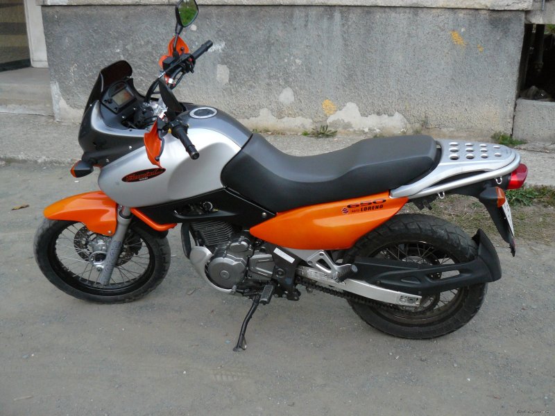 Suzuki XF 650 Freewind