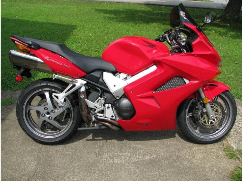 Honda VFR 800 2004