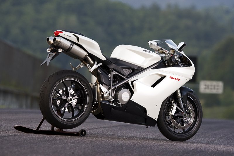 Ducati 848 Design