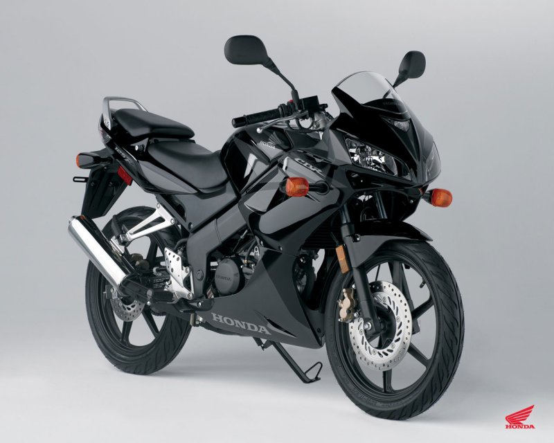 Мотоцикл Honda CBR 125