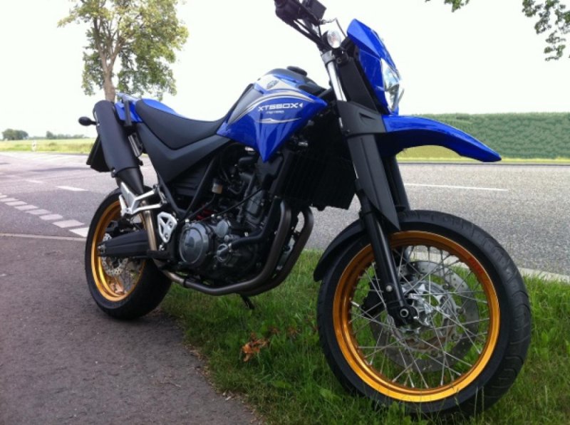 Yamaha xt660 мотард