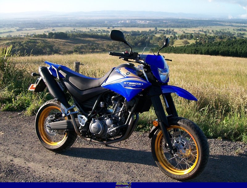 Ямаха xt660x