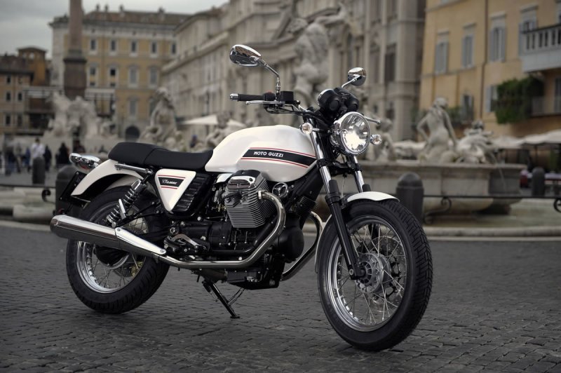 Moto Guzzi v7 Classic