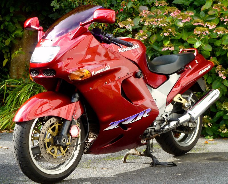 Kawasaki ZZR 1100