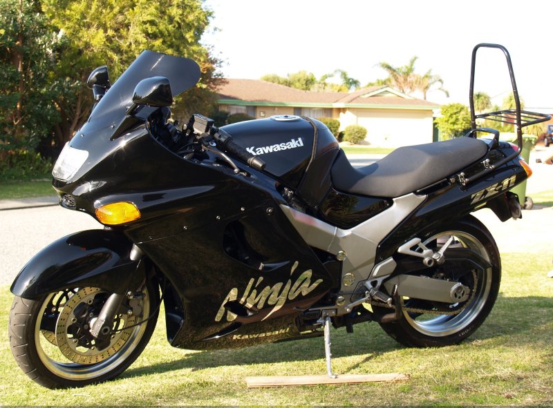 ZZR 1100 1 Kawasaki