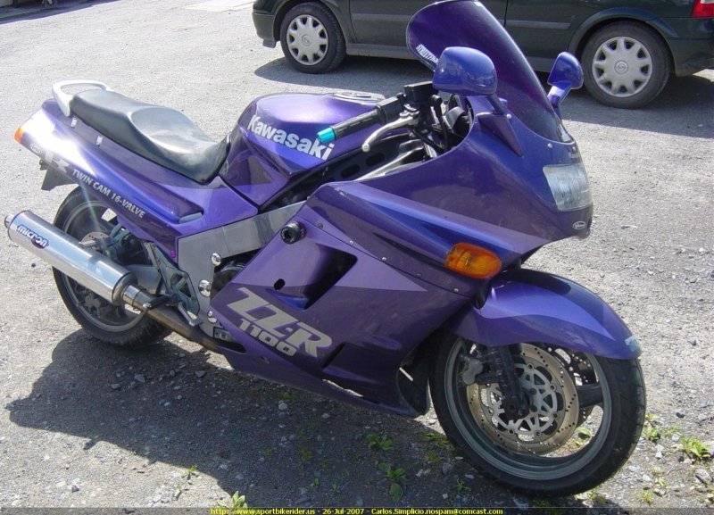Кавасаки ZZR 1100