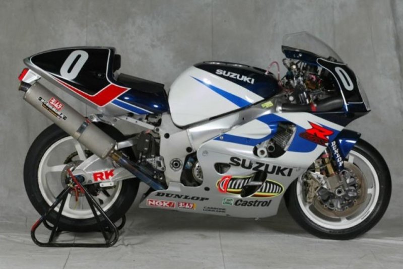 Suzuki GSX 750 R 2000