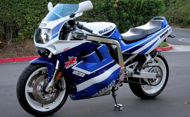 Сузуки 1100 GSX R