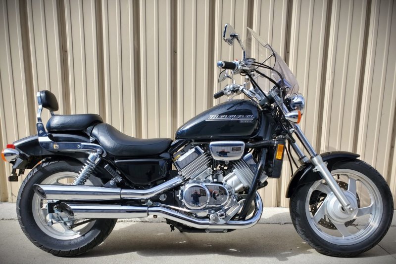 VF 750 Magna