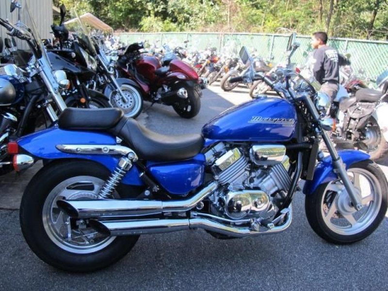 Honda Magna 750 2003