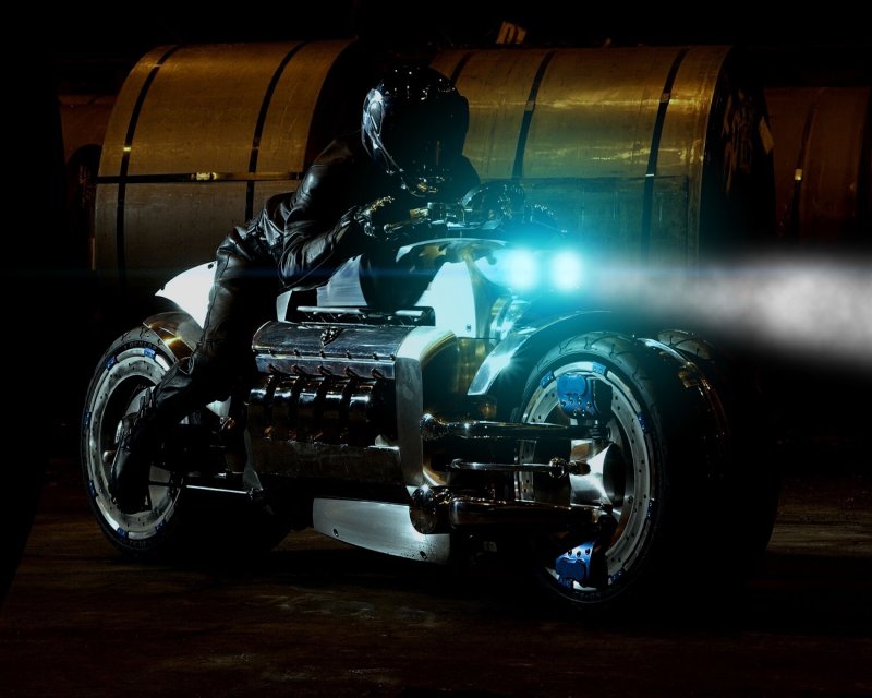 Мотоцикл dodge Tomahawk