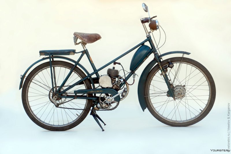 Мопед ЛВЗ В-902