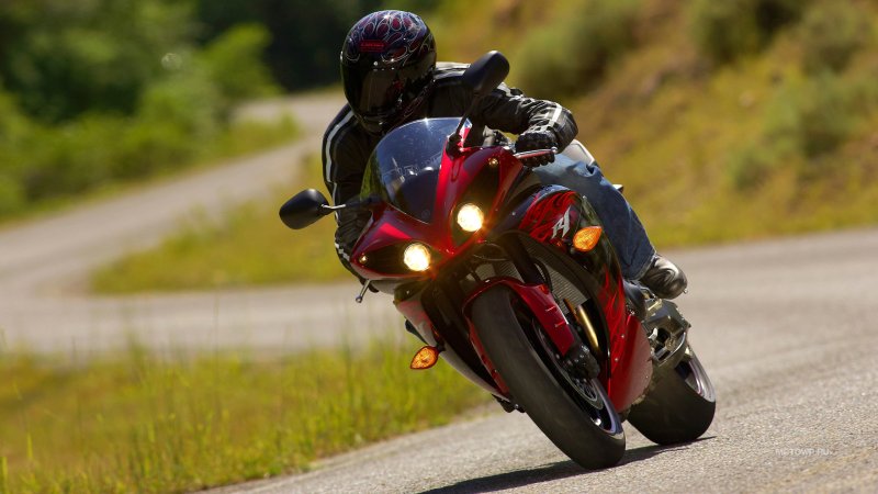 Yamaha YZF-r1