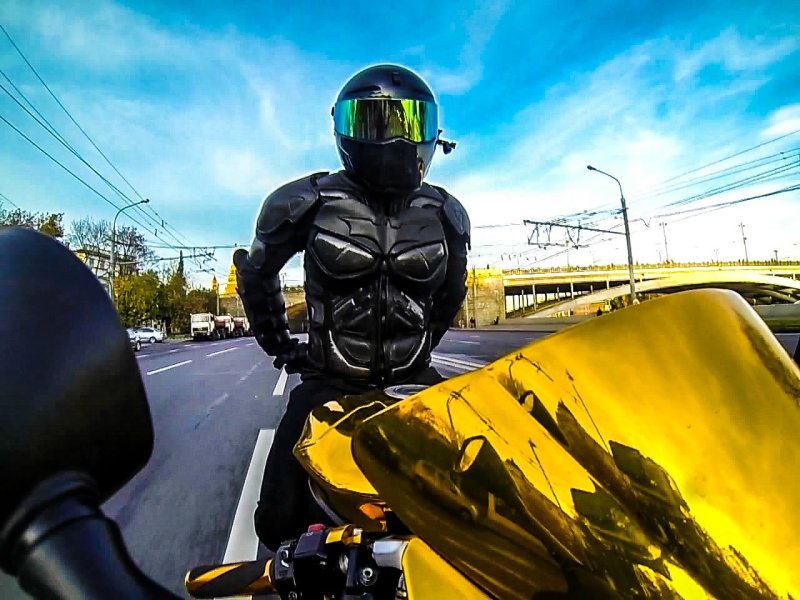 Gold r6 & GOPRO