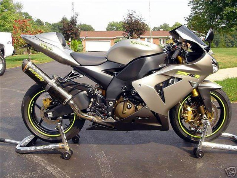 Kawasaki ZX 10 2005