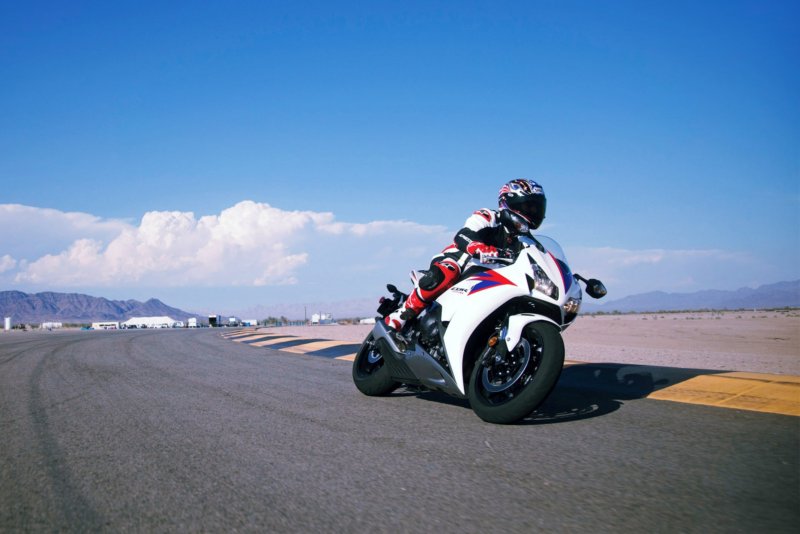 Honda cbr1000rr Fireblade Wallpaper