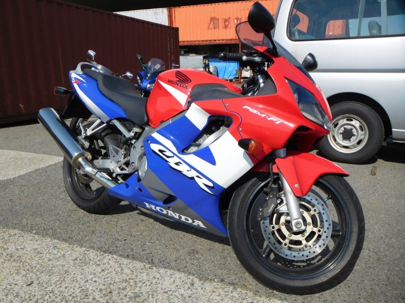 Honda CBR 600 f4