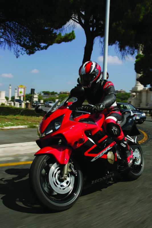 Honda cbr600rr f4