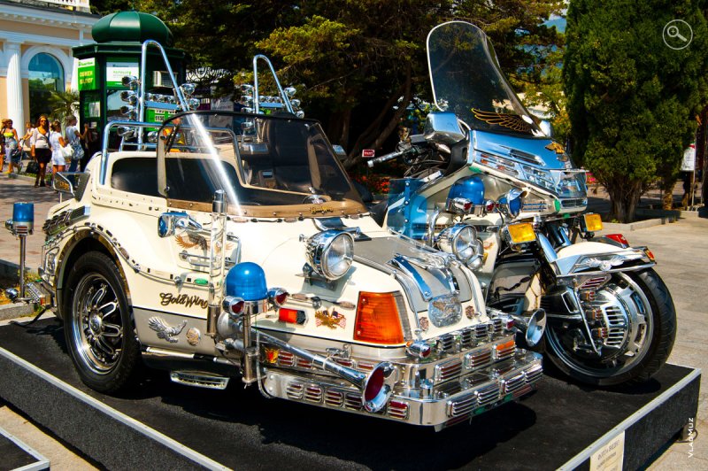 Honda Gold Wing 1800 с коляской